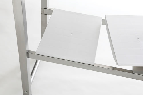 Smooth base shelf for FORMPLAST steel shelving